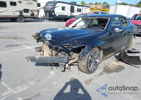 2015 Infiniti Q50 Premium/Sport из США, поврежденный, VIN JN1BV7AP4FM335491